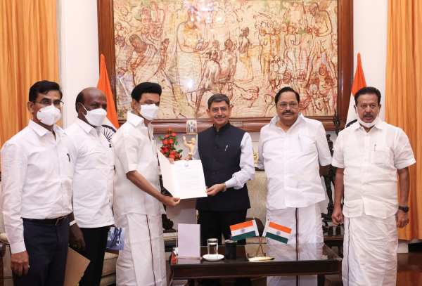  முதல்வர் பரிசு