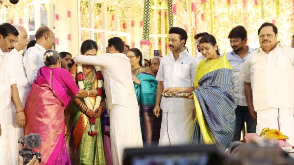 குழந்தைகளுக்கு தமிழில் பெயர் வையுங்கள் 