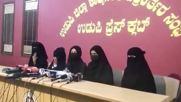 ஹிஜாப் தீர்ப்பு 