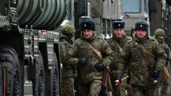 பள்ளங்கள்... பள்ளங்கள்...