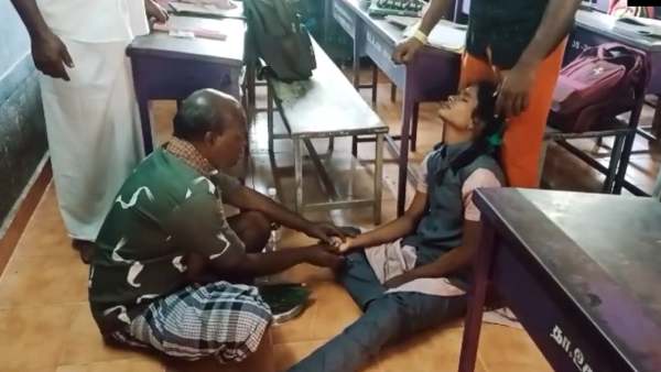 மளமளவென கொட்டிய ரத்தம் மளமளவென கொட்டிய ரத்தம்