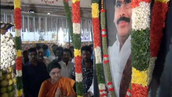 நடராஜன் 