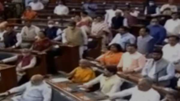 பாஜகவினர் புகழாரம் 