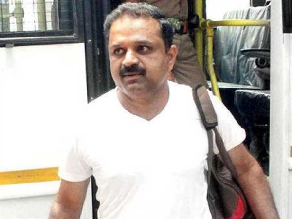 நன்றாக இருக்கிறார்