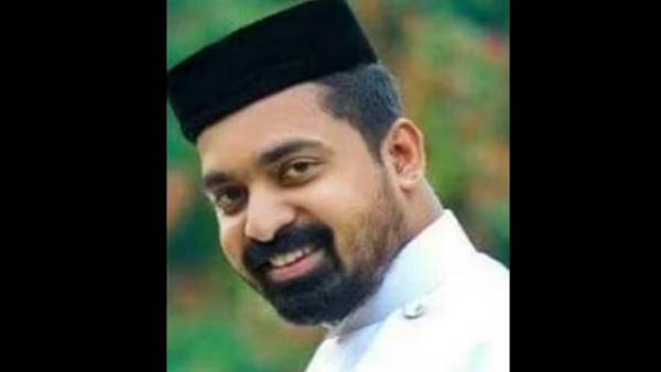 பாதிரியார் கைது