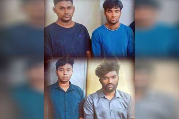  துணை நடிகர்