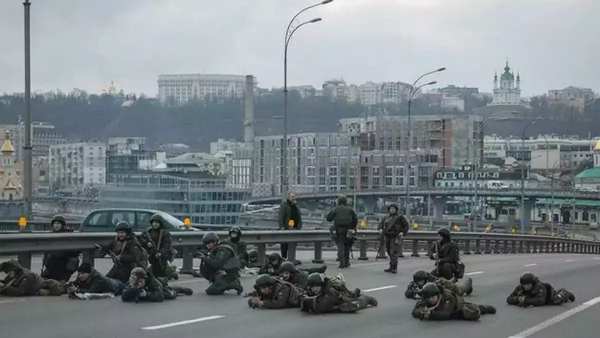  புச்சா நகர்