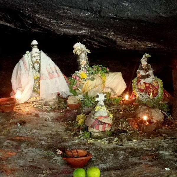 இரட்டை லிங்க தரிசனம் 