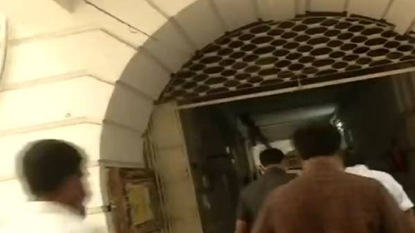 கேள்வியால் ஆவேசம் 