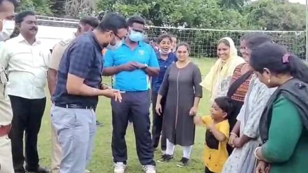  தெறிக்கவிட்ட சிறுவன்