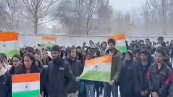 தனி டீம் தனி டீம்