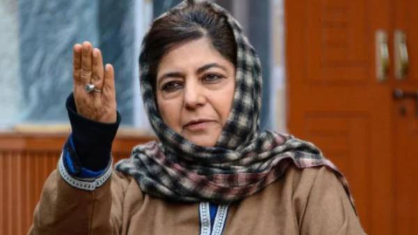 ஆவேசமாக கேள்வி 