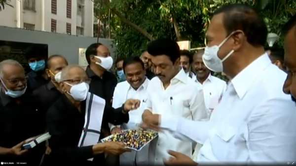 ஸ்டாலின் 