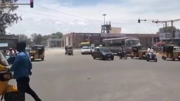 வாக்குவாதம் வாக்குவாதம்