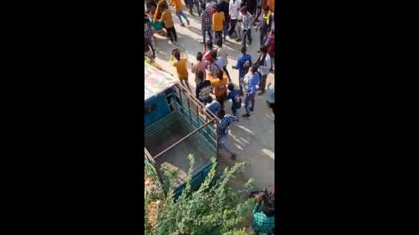 கோலாகளமாக தொடங்கிய பகோரியா திருவிழா 