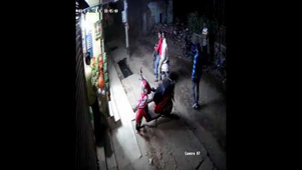  மாறி மாறி குற்றச்சாட்டு