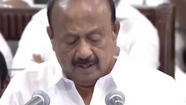 கரும்பு விவசாயிகளுக்கு சிறப்பு ஊக்கத்தொகை கரும்பு விவசாயிகளுக்கு சிறப்பு ஊக்கத்தொகை