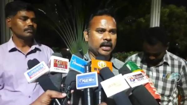 ஆசிரியைக்கு கொலை மிரட்டல் ஆசிரியைக்கு கொலை மிரட்டல்