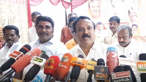 ஜனநாயகத்துக்கு எதிரானது 