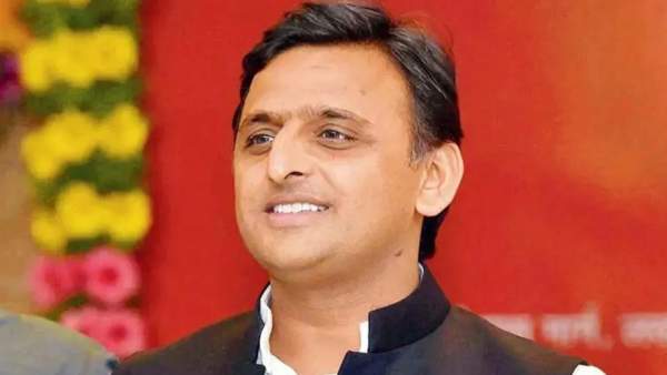 அகிலேஷ் யாதவ் அகிலேஷ் யாதவ்