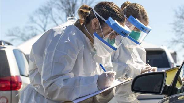 இங்கிலாந்தில் உச்சம் 