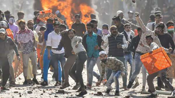 3,399 சாதி, மதக்கலவரங்கள் 