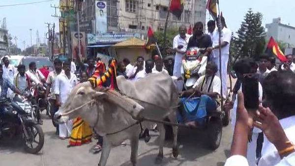 கேப்டன் நலமாக இருக்கிறார் கேப்டன் நலமாக இருக்கிறார்