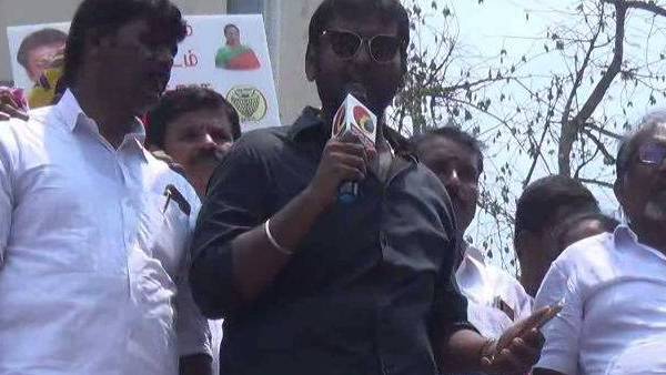 உதயநிதி பற்றி ஸ்டாலின் பேசுகிறாரா? உதயநிதி பற்றி ஸ்டாலின் பேசுகிறாரா?