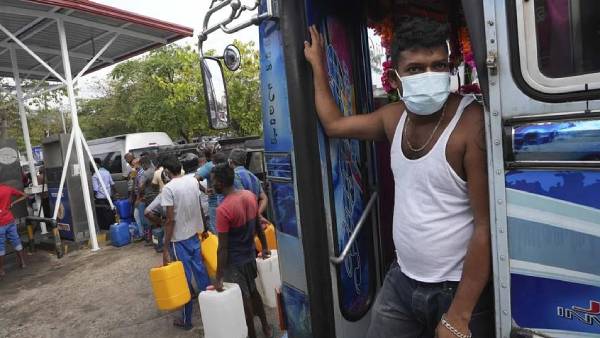 இந்தியா 