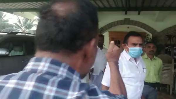 அதே காட்சி