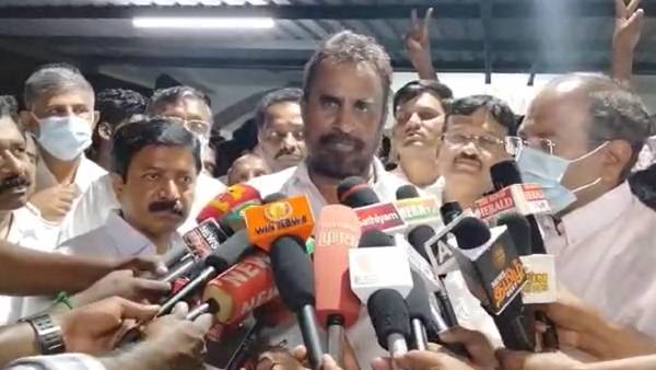 குற்றச்சாட்டு குற்றச்சாட்டு