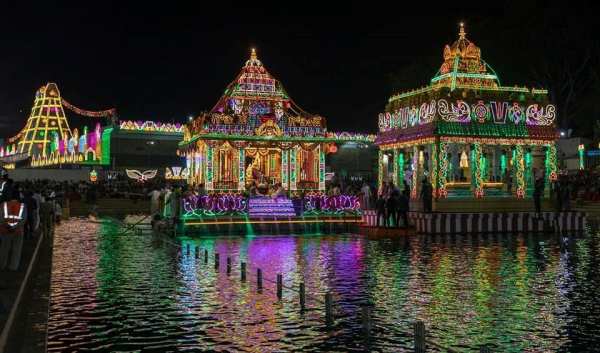  ஸ்ரீகிருஷ்ணர் ராதா ருக்மணி 