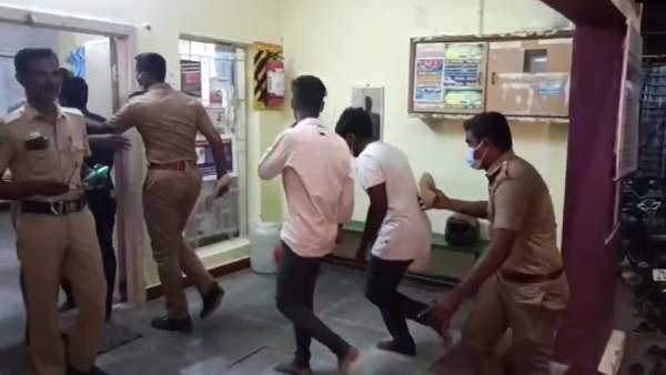8 பேர் கைது 