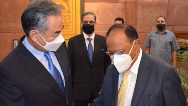  அஜித் தோவல் உடன் சந்திப்பு