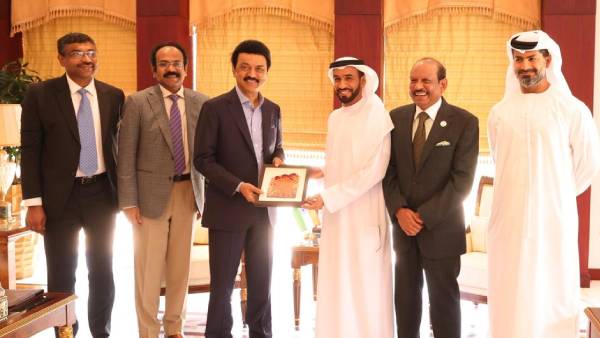 அமைச்சருடன் சந்திப்பு 