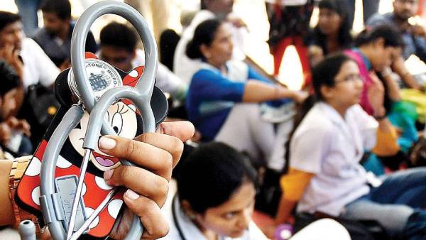 நீட் மேற்படிப்பு கலந்தாய்வு 