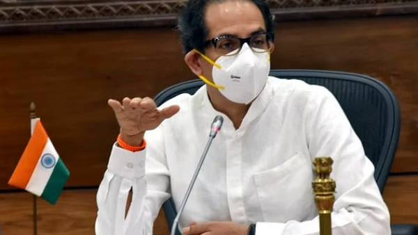  கோட்சேவை பெருமைப்படுத்தும் பாஜக