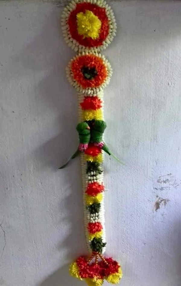 கள்ளழகருக்கு ஆண்டாள் மாலை 