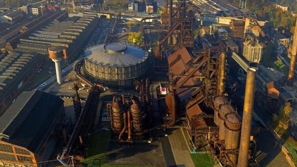 போலீசார்