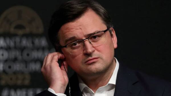 டிமிட்ரோ குலேபா விளக்கம் 