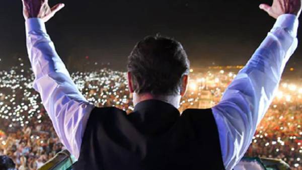  இம்ரான் கான் குற்றச்சாட்டு