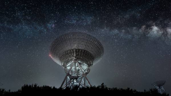 மீண்டும் ரேடியோ சிக்னல் மீண்டும் ரேடியோ சிக்னல்