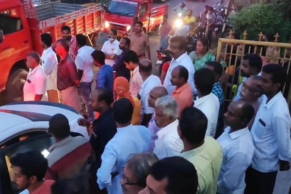 கைது கைது