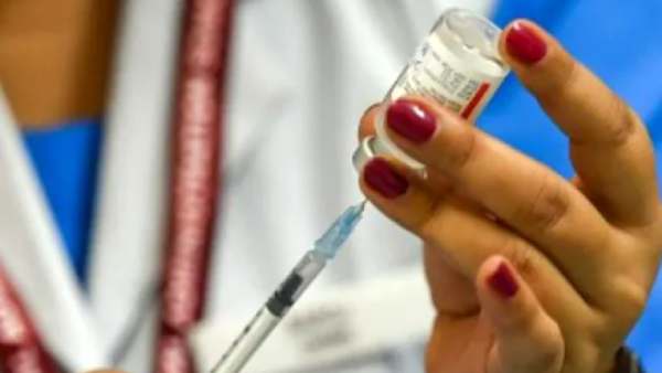 சிறுவர்களுக்கு தடுப்பூசி 