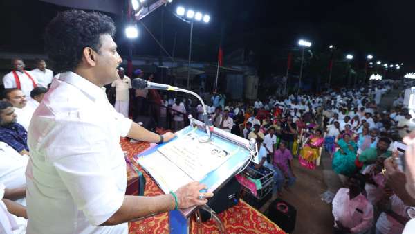 செந்தில்குமார் எம்.பி. 