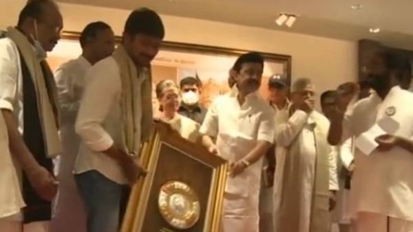  சீனியர்கள்