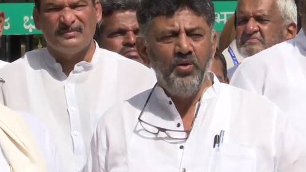  ராஜினாமா இல்லை 