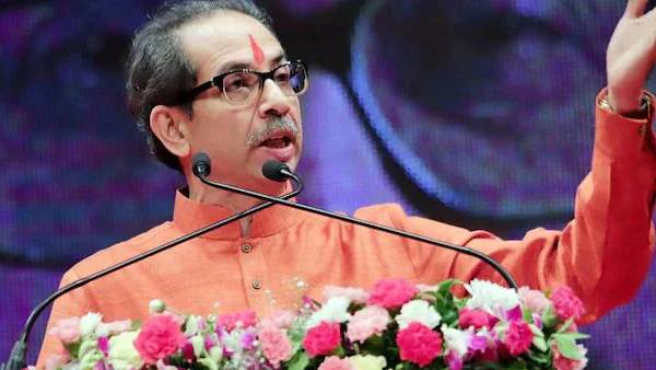 சிக்கலில் தாக்கரே சிக்கலில் தாக்கரே