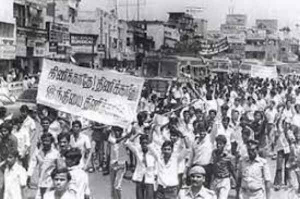 வழியனுப்பும் முத்தரசன் 