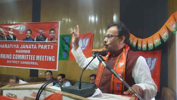 முஸ்லீம்களுக்கு பாதுகாப்பு 